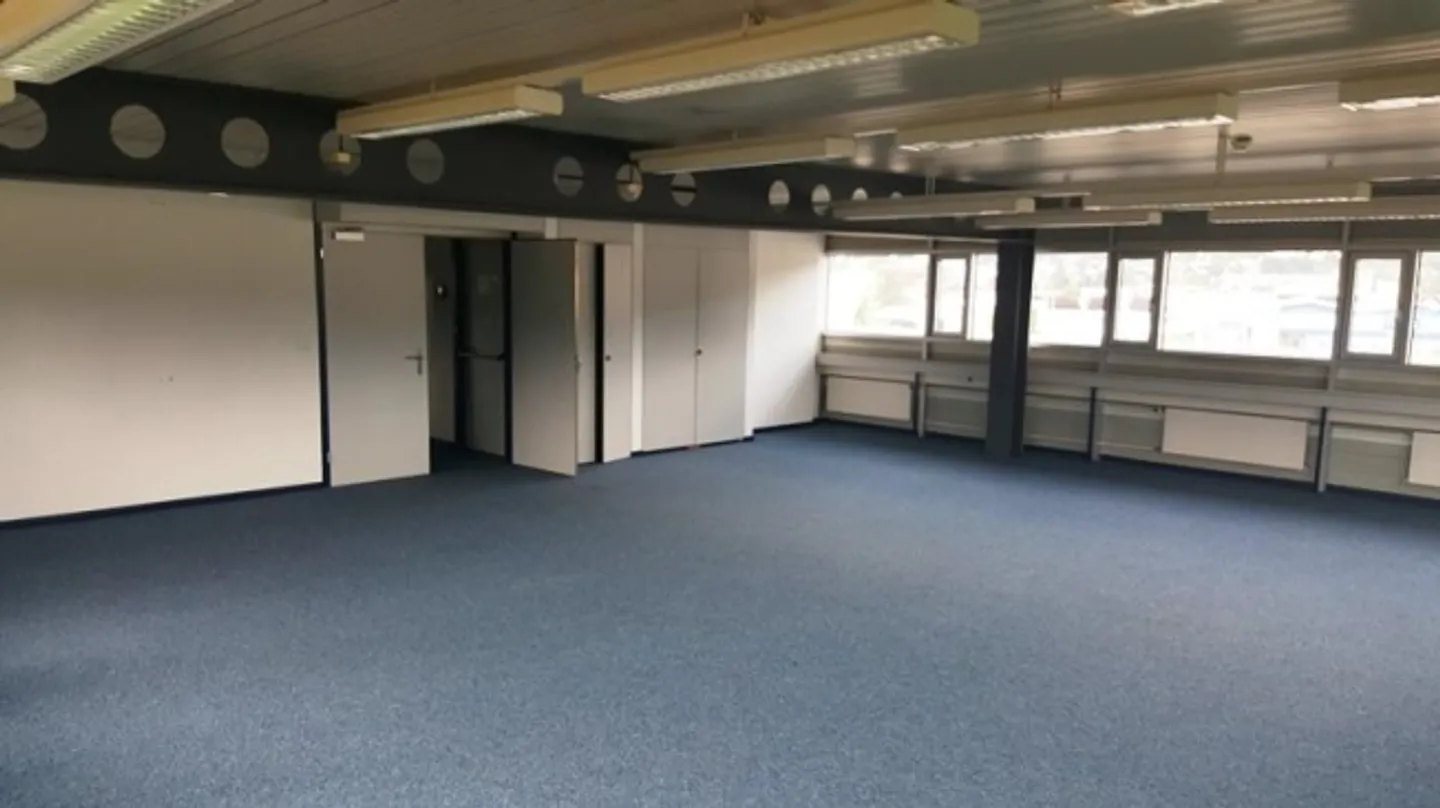 «Dépôt à Delémont» - Photo 8 sur 11