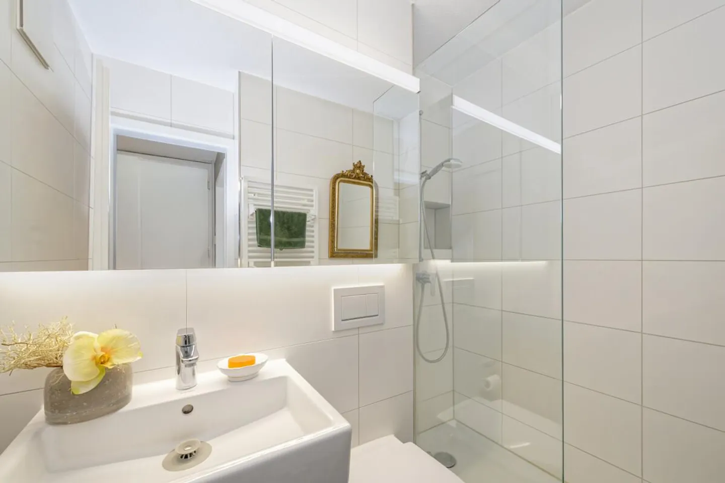 Kilchberg: gepflegte 2.5-Zimmer-Wohnung in ruhiger Nachbarschaft - Foto 3 von 4