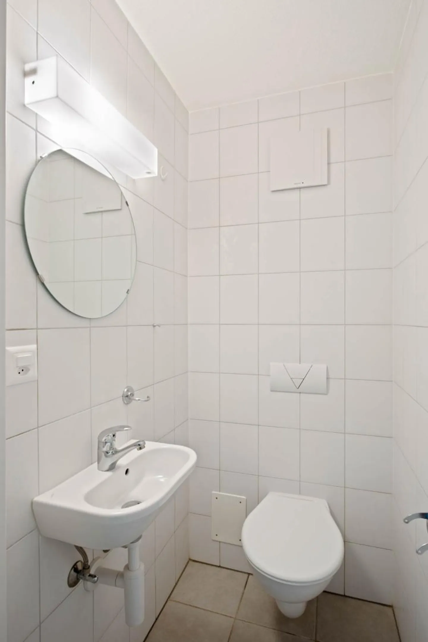 Espace Commercial Polyvalent - Photo 2 sur 5