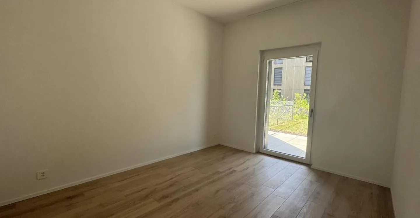 05583 - Appart. 3½ PCES - IMP. CHAMP-RIOND 8 - MATRAN - Foto 9 von 10