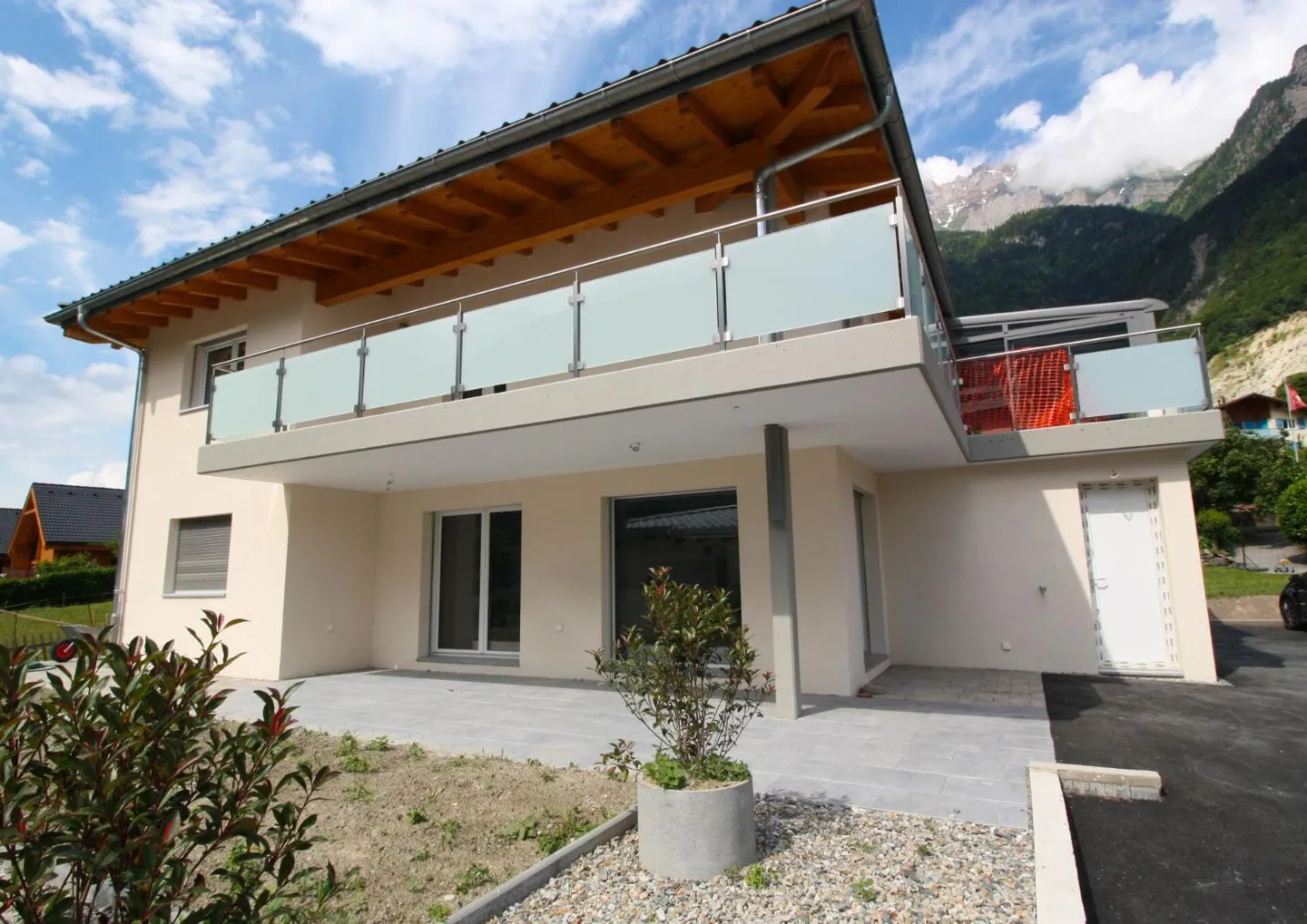 Magnifico appartamento di 4,5 stanze con terrazza e vista aperta a Collonges - Foto 2 di 11