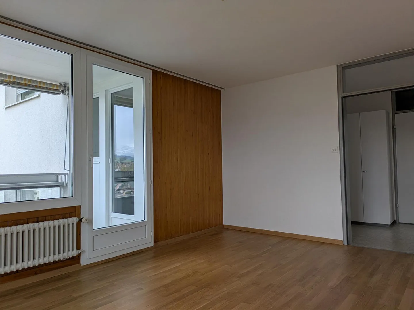 2-room apartment in Niederuzwil - Photo 3 of 11