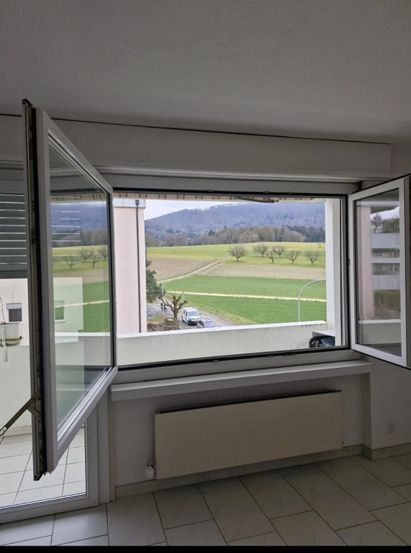 Schöne ,3,5 Zimmer Wohnung in ruhige Lage - Foto 10 von 10