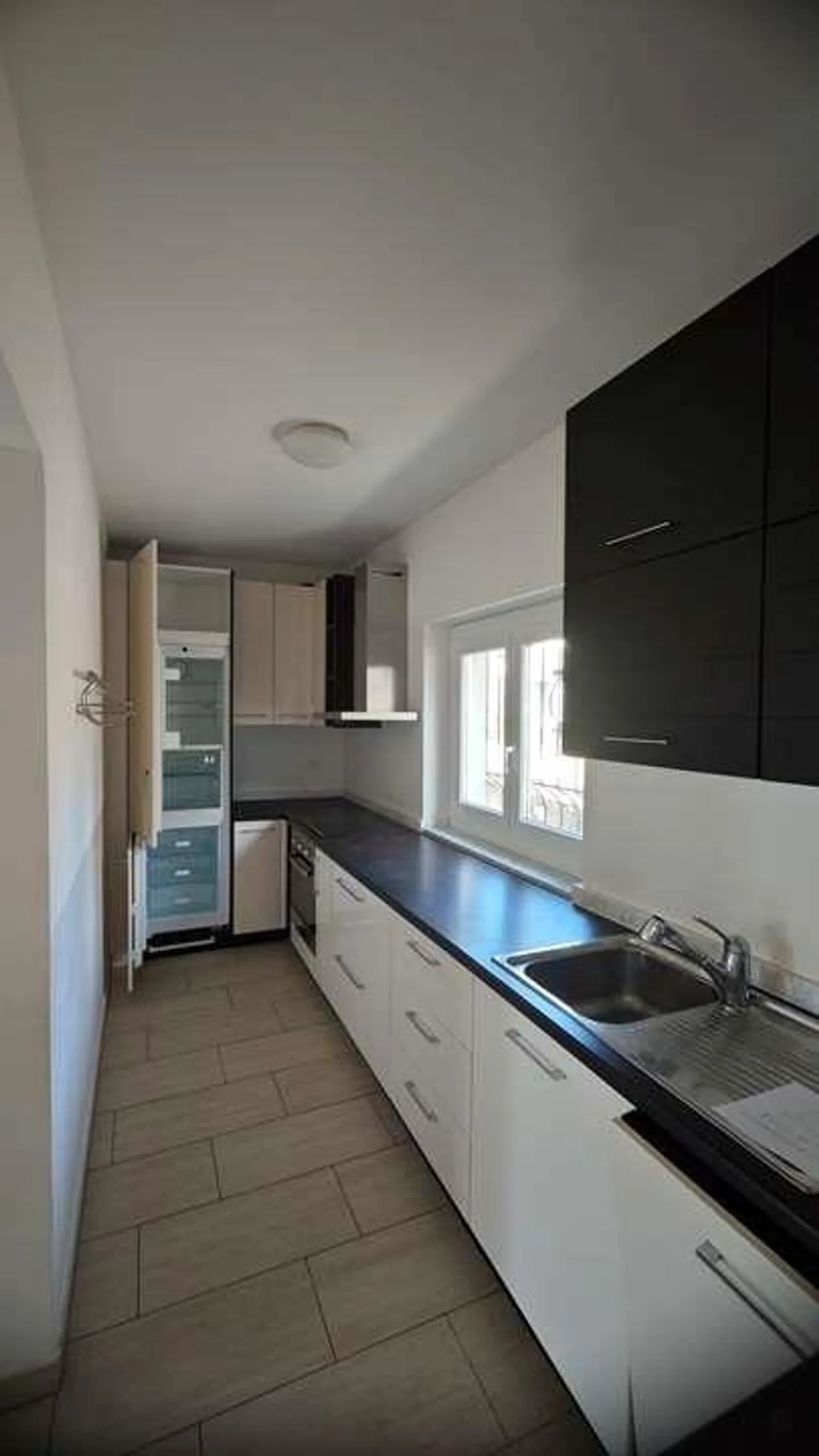 Proprietà residenziale immersa nel verde con vista panoramica - Foto 10 di 13