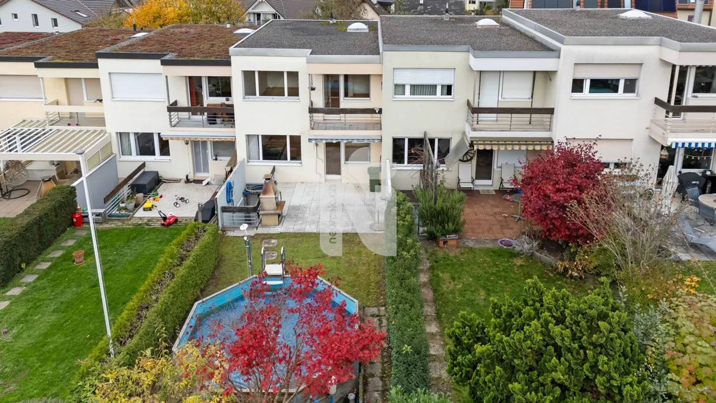 Adatto alle famiglie con balcone, giardino e posto auto in garage sotterraneo - Foto 1 di 13