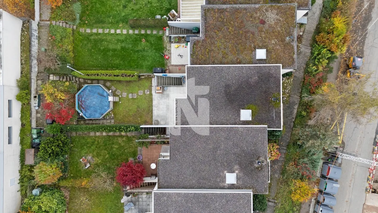 Adatto alle famiglie con balcone, giardino e posto auto in garage sotterraneo - Foto 3 di 13