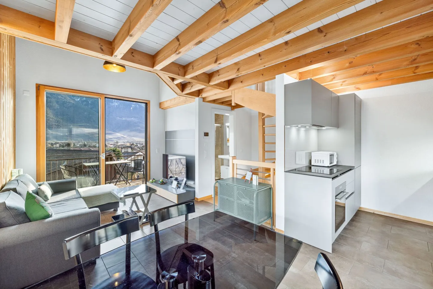 Charming semi-detached house with 3 rooms and 1/2 of 110 m2 in the heart of the vineyards of Saillon - Photo 8 of 20