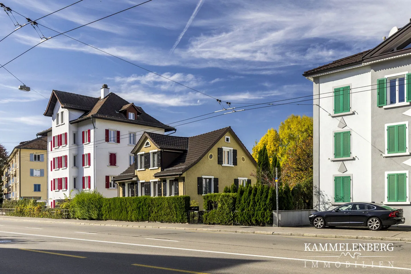 Casa bifamiliare con 11 stanze e 4 posti auto - Foto 7 di 32