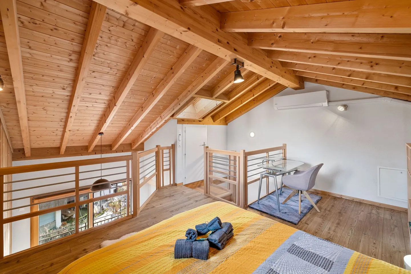 Charming semi-detached house with 3 rooms and 1/2 of 110 m2 in the heart of the vineyards of Saillon - Photo 12 of 20