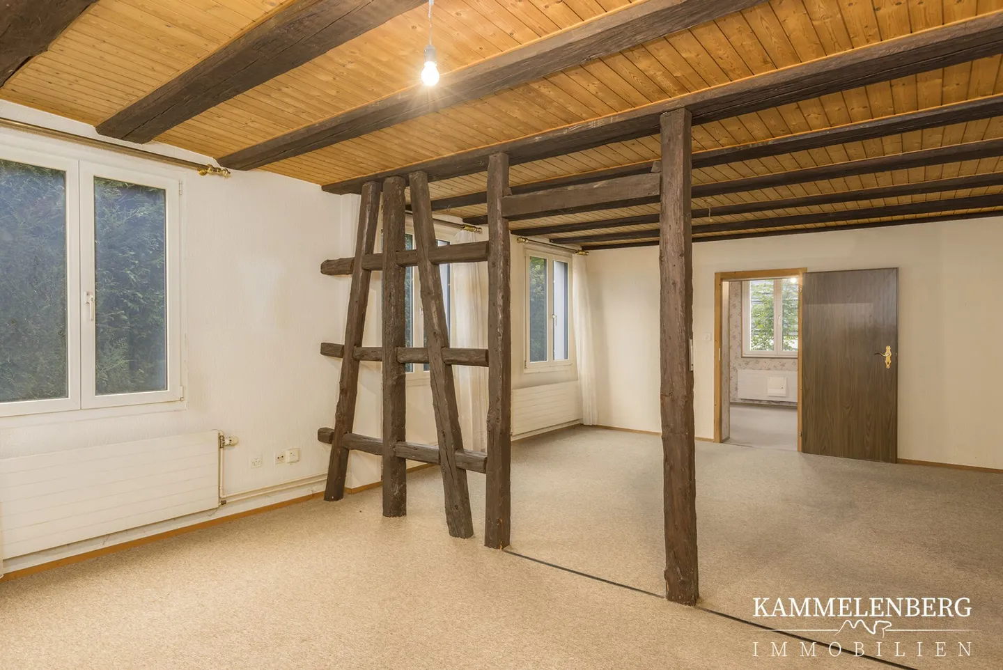Casa bifamiliare con 11 stanze e 4 posti auto - Foto 14 di 32