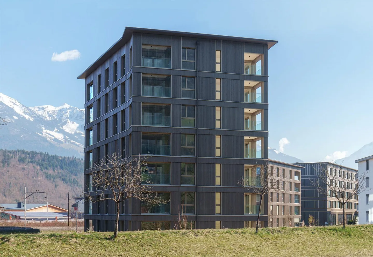 Moderne 4.5 Zimmer Wohnung - Foto 1 von 8