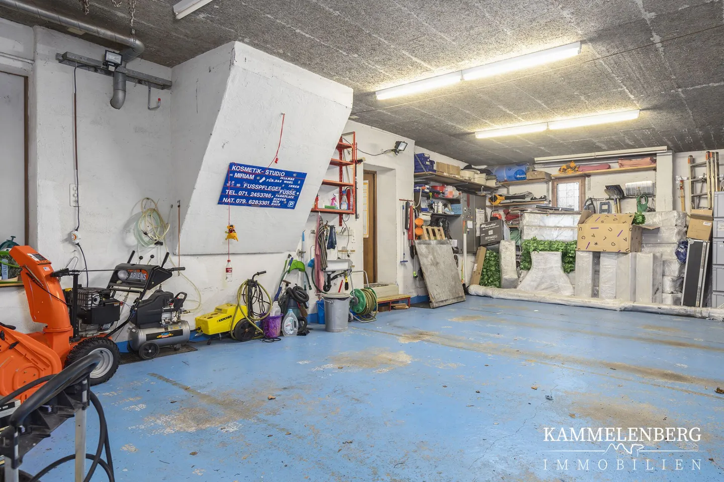 Casa bifamiliare con 11 stanze e 4 posti auto - Foto 31 di 32