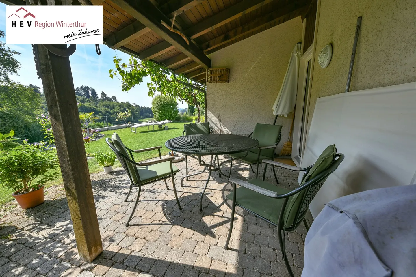 «Montagna» - Benvenuti nel quartiere più bello di Pfäffikon - Foto 12 di 13