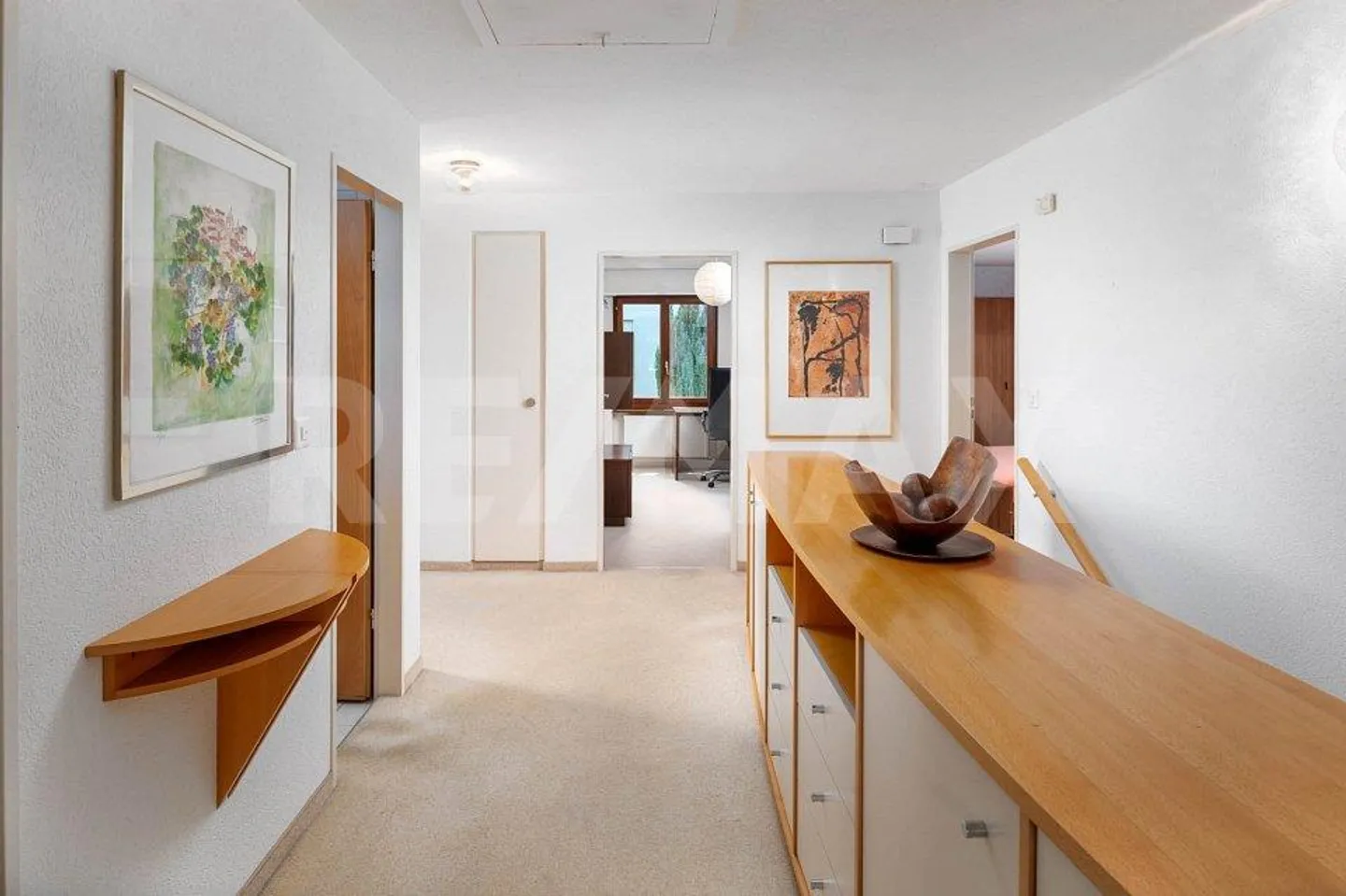 Your Charming Family Home: Timeless Elegance Meets Modernity... - Photo 12 of 13