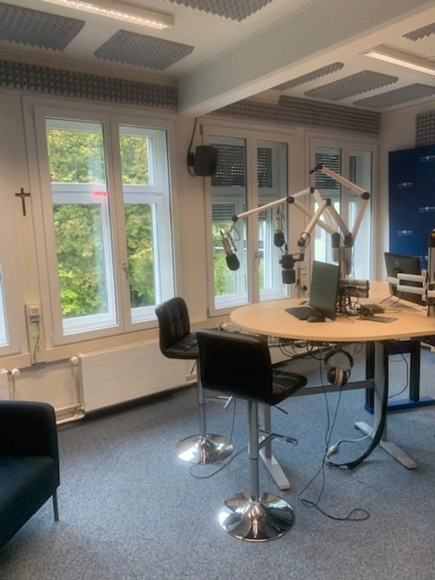 Bâtiment de bureaux polyvalent à louer à Soodring Adliswil - Photo 4 sur 11