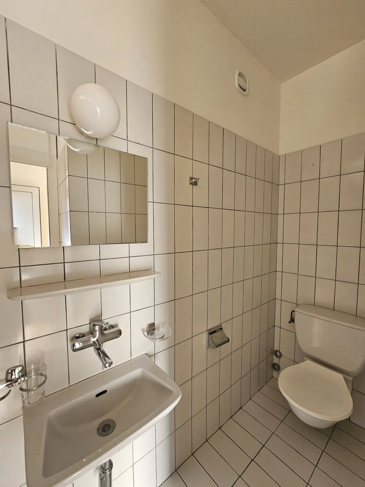 Charmante Wohnung in historischem Gebäude - Foto 9 von 9