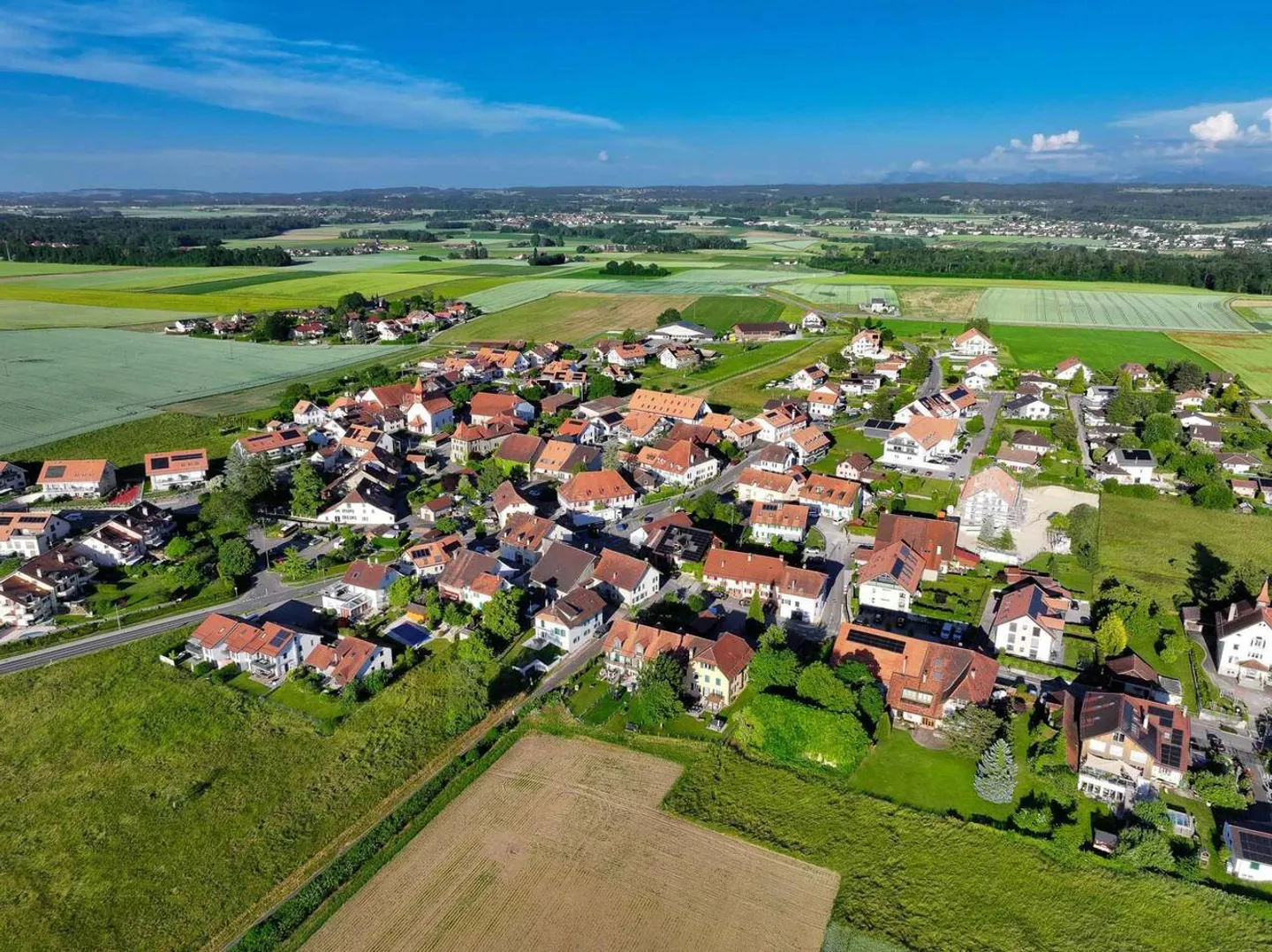 Der authentische Charme eines Hauses im Herzen des Dorfes - Foto 2 von 10