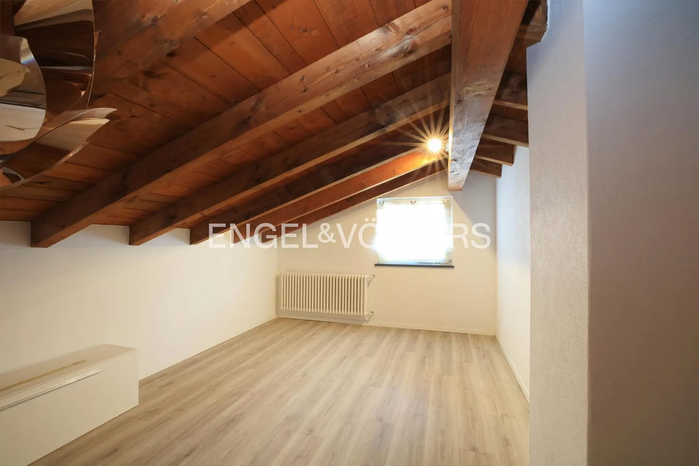 Villa du Tessin dans le style d'une maison de campagne avec 3 appartements et piscine (80) - Photo 12 sur 14
