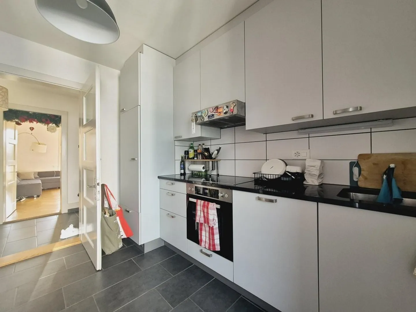 Fribourg (Quartier Beauregard) - 3,5 pièces au 3ème étage - Photo 3 sur 6