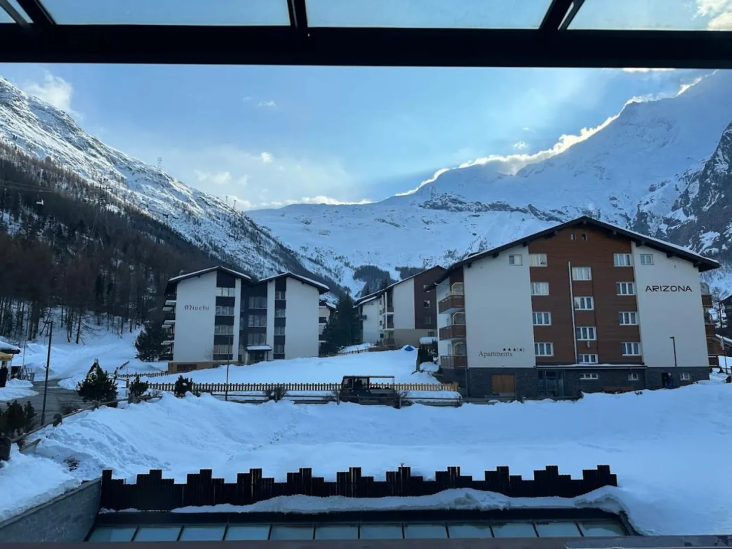 Emplacement - Emplacement - Emplacement! Très spacieux appartement de 3,5 pièces près de l'Alpin Exp... - Photo 8 sur 23