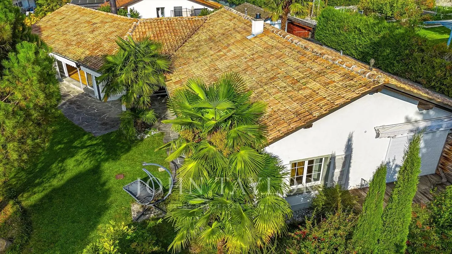 Prächtige freistehende Villa in Villeneuve - Foto 12 von 13