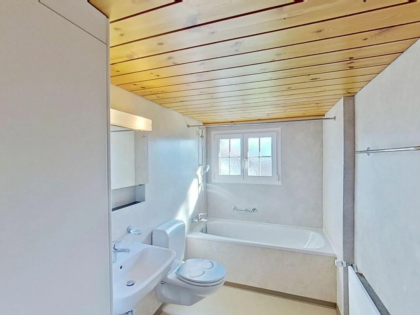 Charming 3.5-room apartment in sunny location with a view - Photo 5 of 12