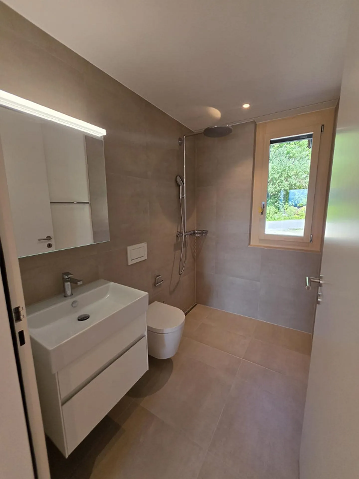 Exklusive Wohnung mit Panoramaaussicht - Foto 13 von 16