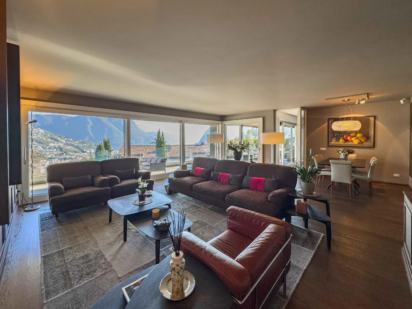 «Grande e prestigioso attico vista lago a Porza» - Foto 3 di 6
