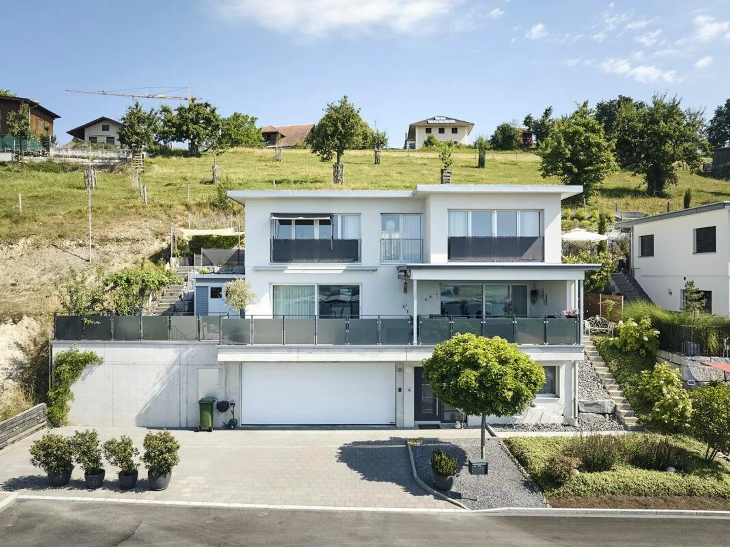 Stylish home with panoramic view - Photo 14 of 15