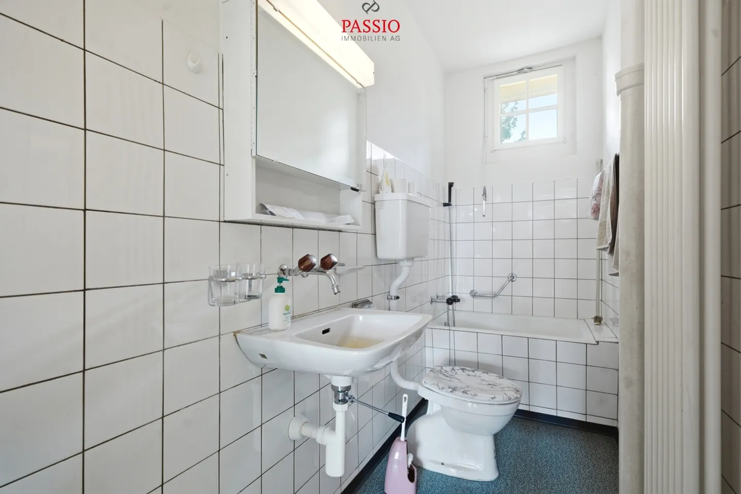Une maison multifamiliale avec histoire - Votre chance de redéfinir - Photo 22 sur 44