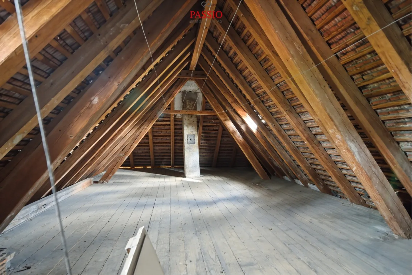 Une maison multifamiliale avec histoire - Votre chance de redéfinir - Photo 28 sur 44