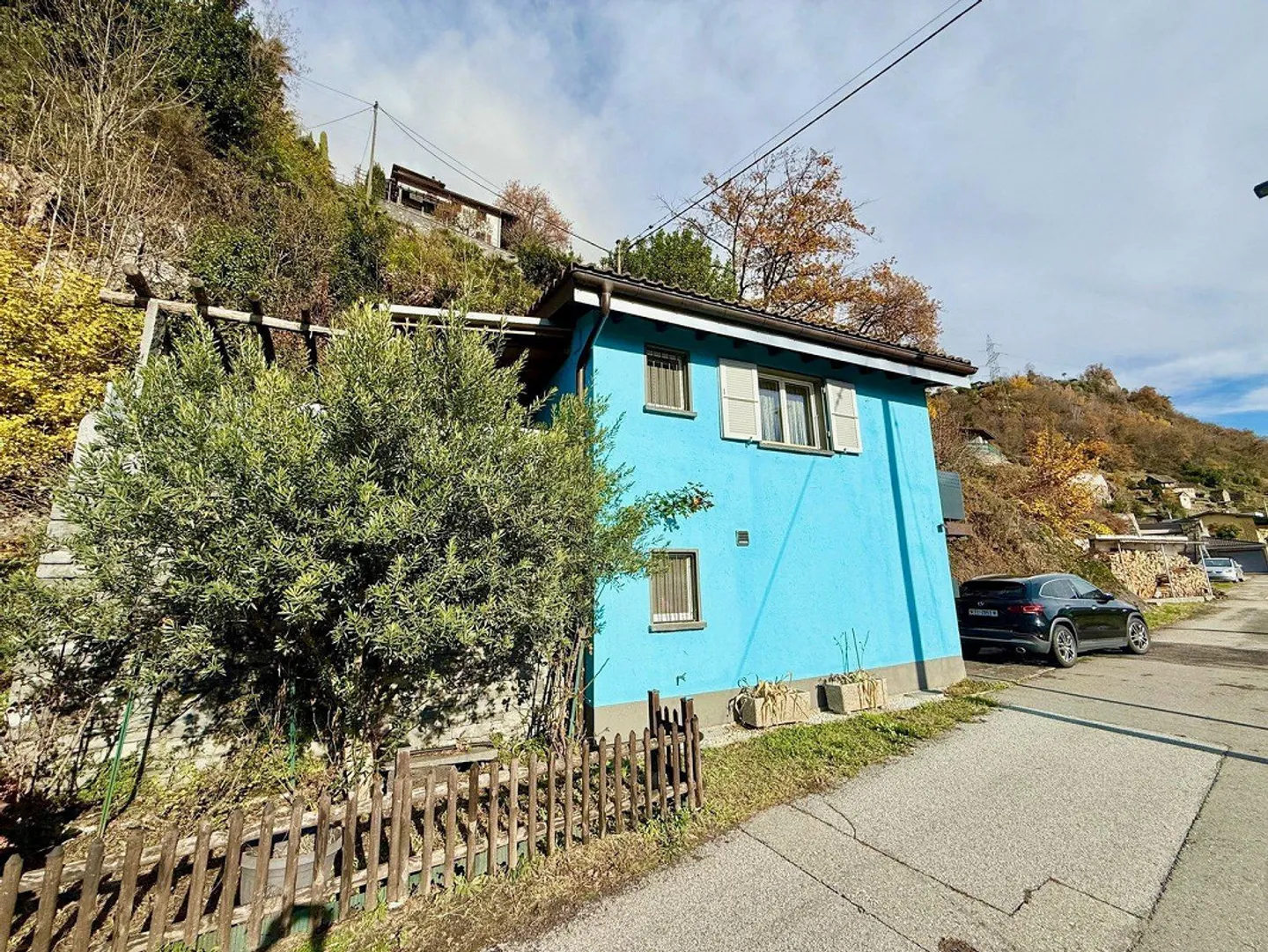 Moderne 2,5-Zimmer-Haus in Locarno mit einzigartigem Außenbereich - Foto 15 von 16