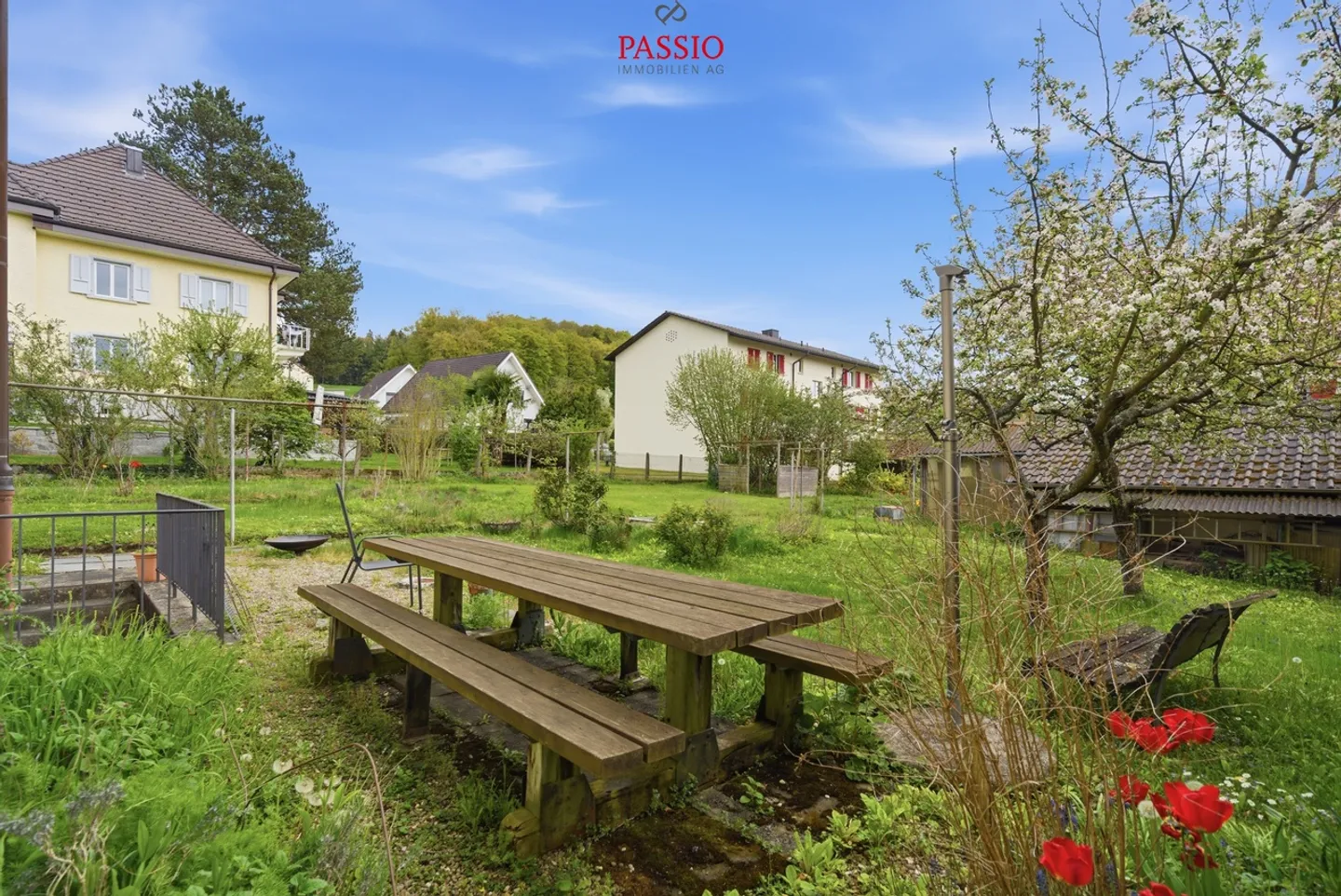 Une maison multifamiliale avec histoire - Votre chance de redéfinir - Photo 38 sur 44