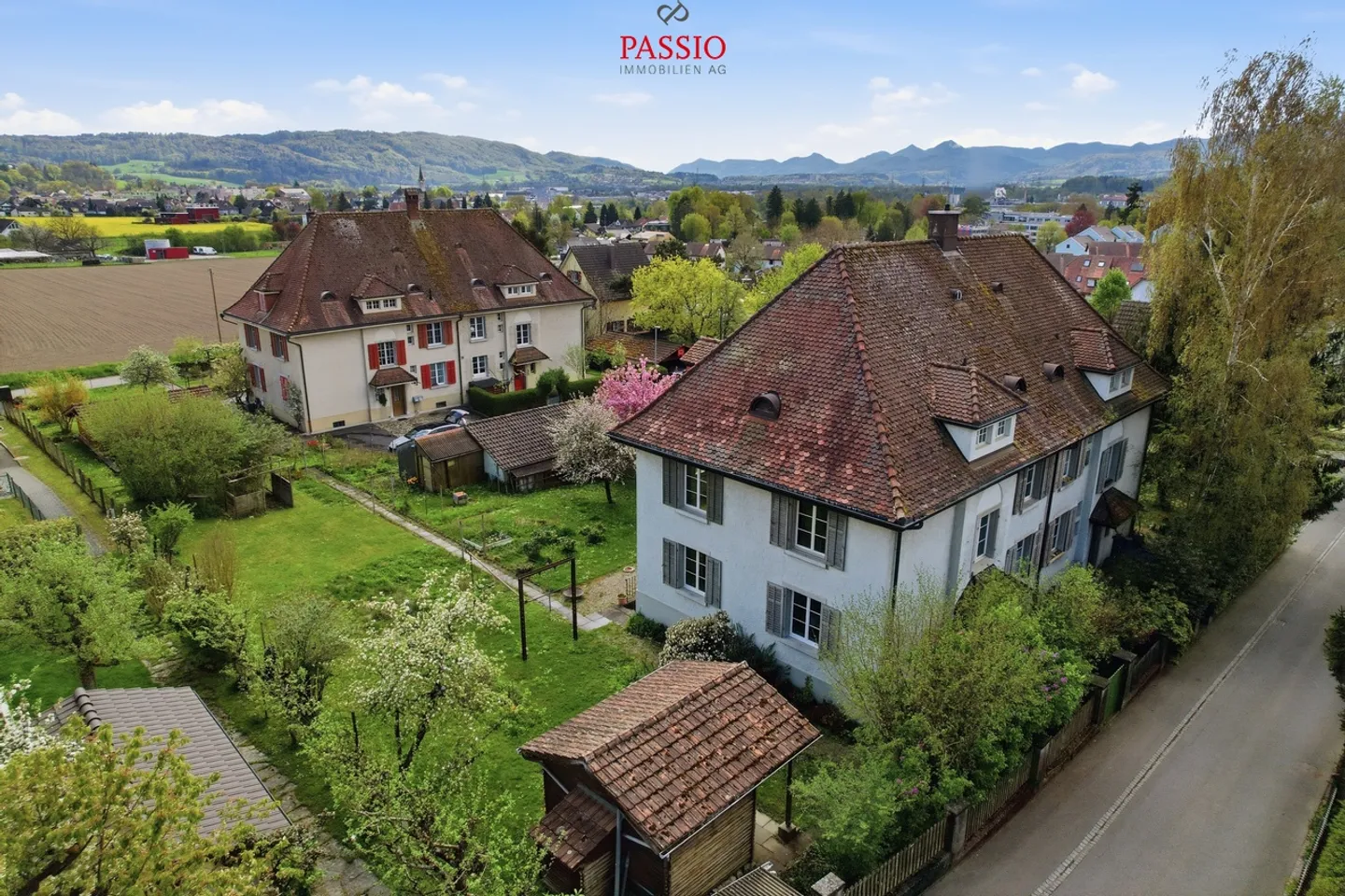 Une maison multifamiliale avec histoire - Votre chance de redéfinir - Photo 39 sur 44