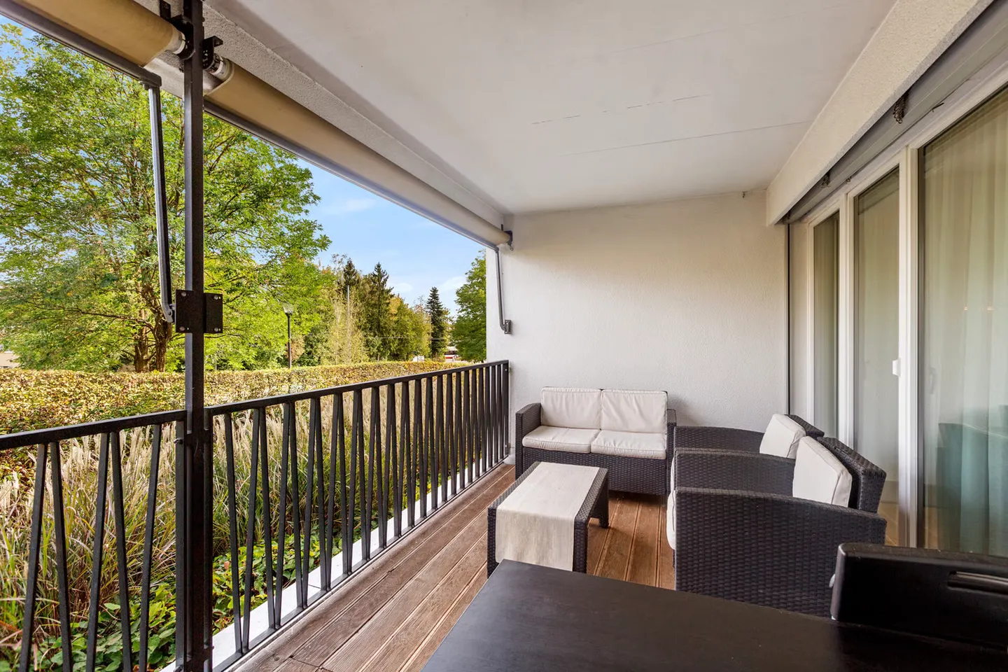 Wohnen mit Freiraum: Modern, 4.5 Zimmer und zwei Aussenbereiche - Foto 9 di 10