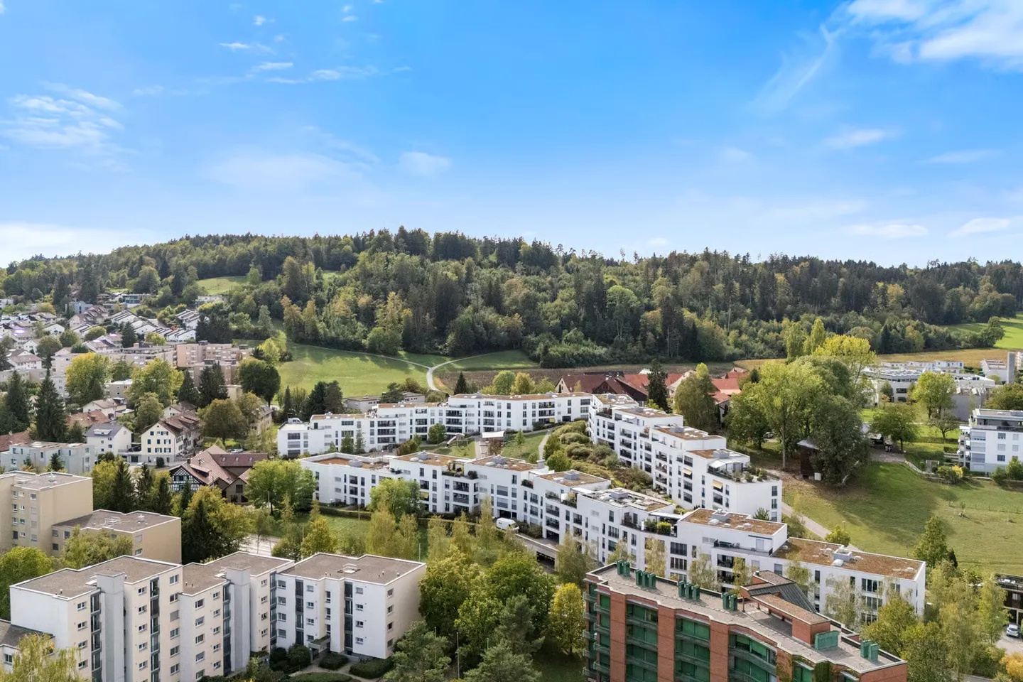 Wohnen mit Freiraum: Modern, 4.5 Zimmer und zwei Aussenbereiche - Foto 10 di 10