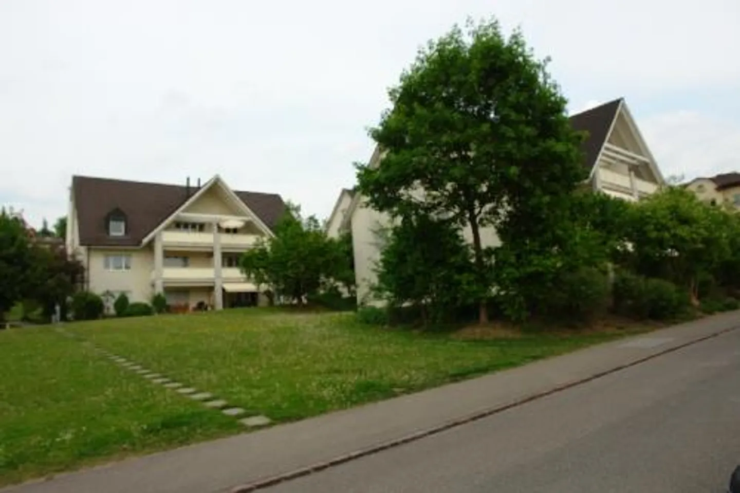 Place de parking à Bachenbülach - Photo 1 sur 1