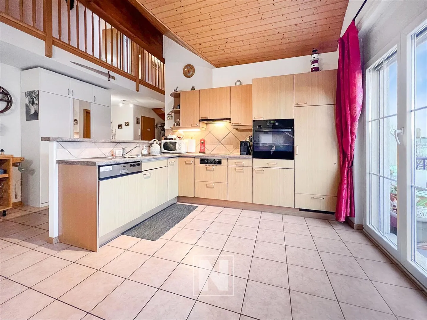 Magnificent Duplex with 4.5 Rooms - Photo 2 of 13