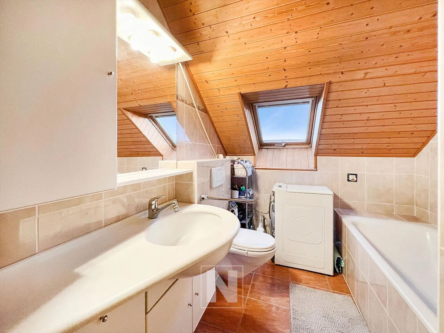 Magnificent Duplex with 4.5 Rooms - Photo 12 of 13