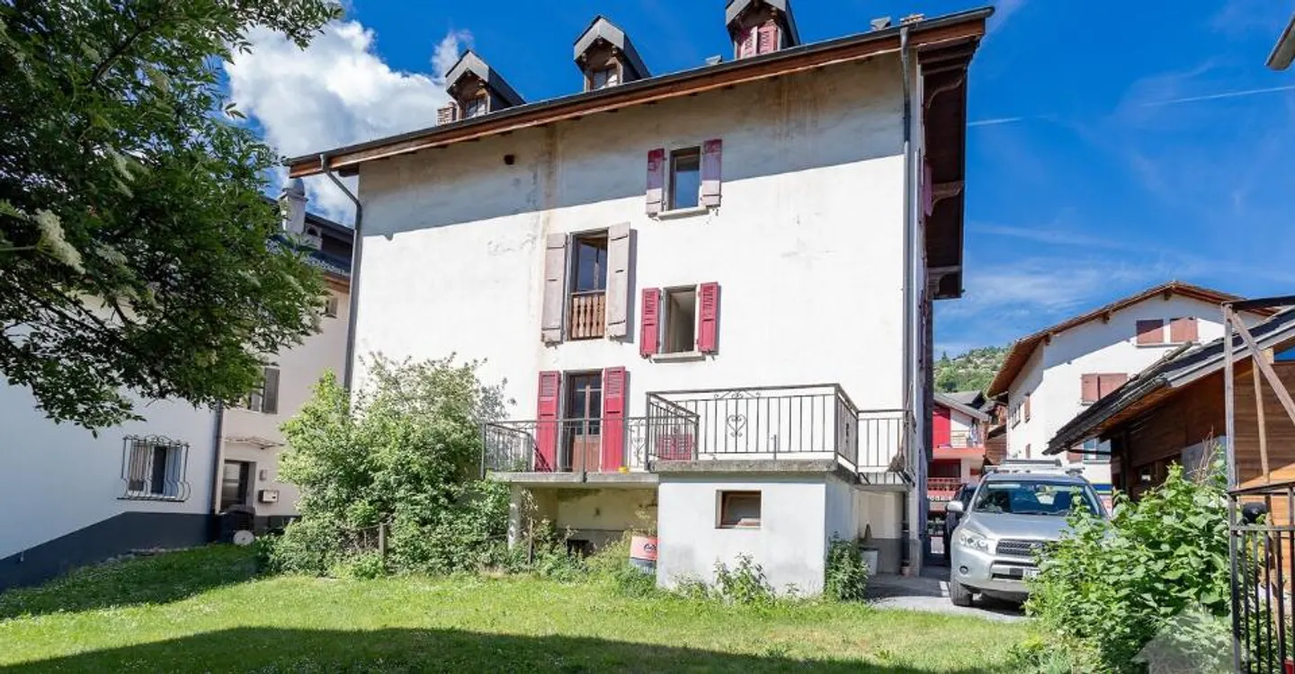 Dorfhaus zu renovieren, 10 Zimmer + Gewerbeflächen, 400 m2 - Foto 8 von 12
