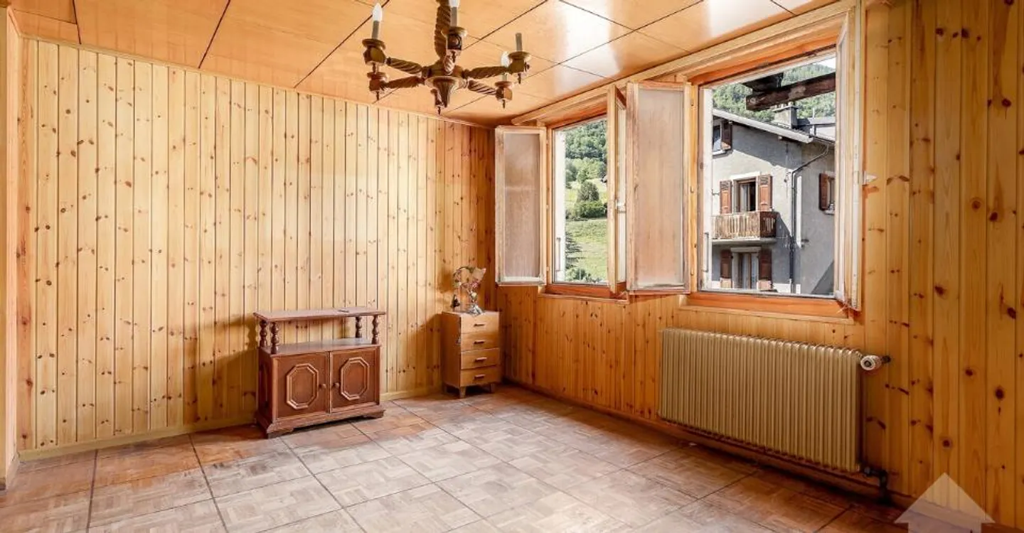 Dorfhaus zu renovieren, 10 Zimmer + Gewerbeflächen, 400 m2 - Foto 9 von 12