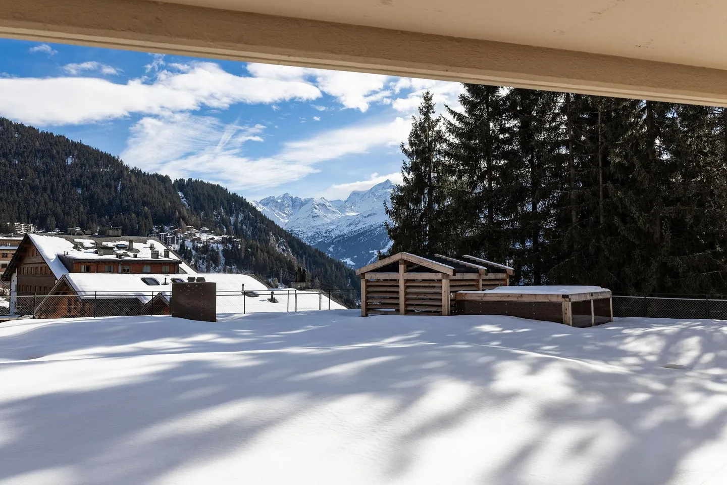 Appartement Lumineux avec Vue sur Montagne - Photo 12 sur 12