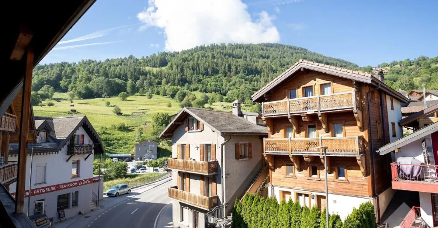 Dorfhaus zu renovieren, 10 Zimmer + Gewerbeflächen, 400 m2 - Foto 10 von 12