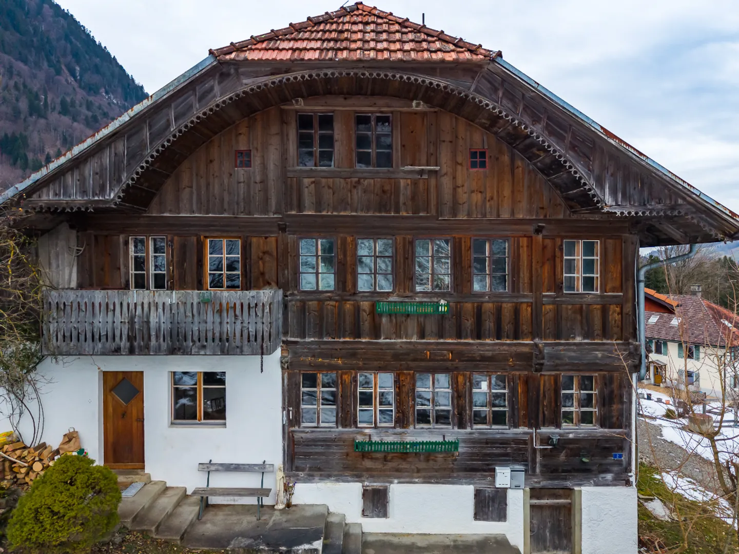 Opportunity: Sale by Call for Offers - Charming Townhouse - Photo 3 of 12