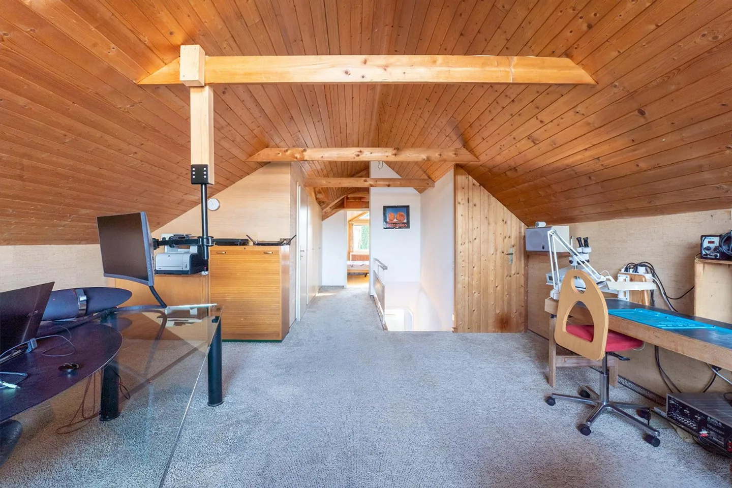 Generous building plot in Seltisberg with flexible uses - Photo 11 of 16