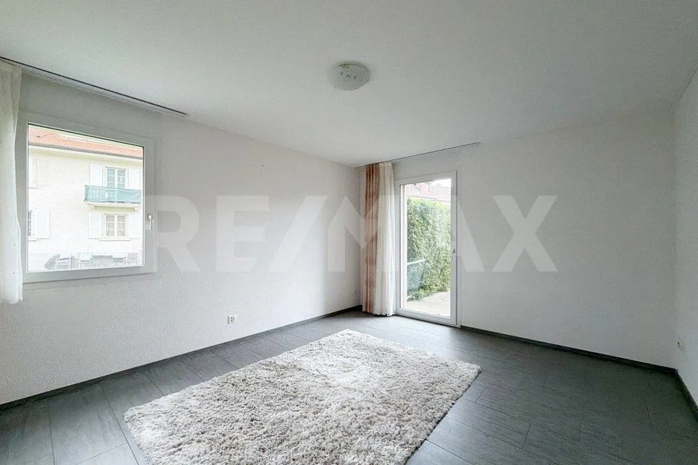 Charming Garden Apartment with Large Surroundings - Photo 7 of 13