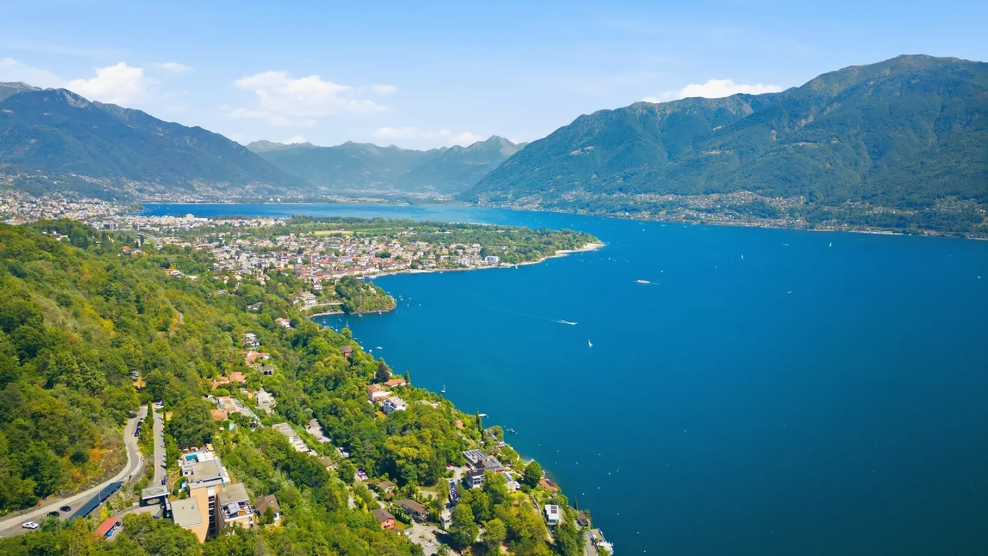 Maison exclusive avec vue sur le lac - Photo 11 sur 11