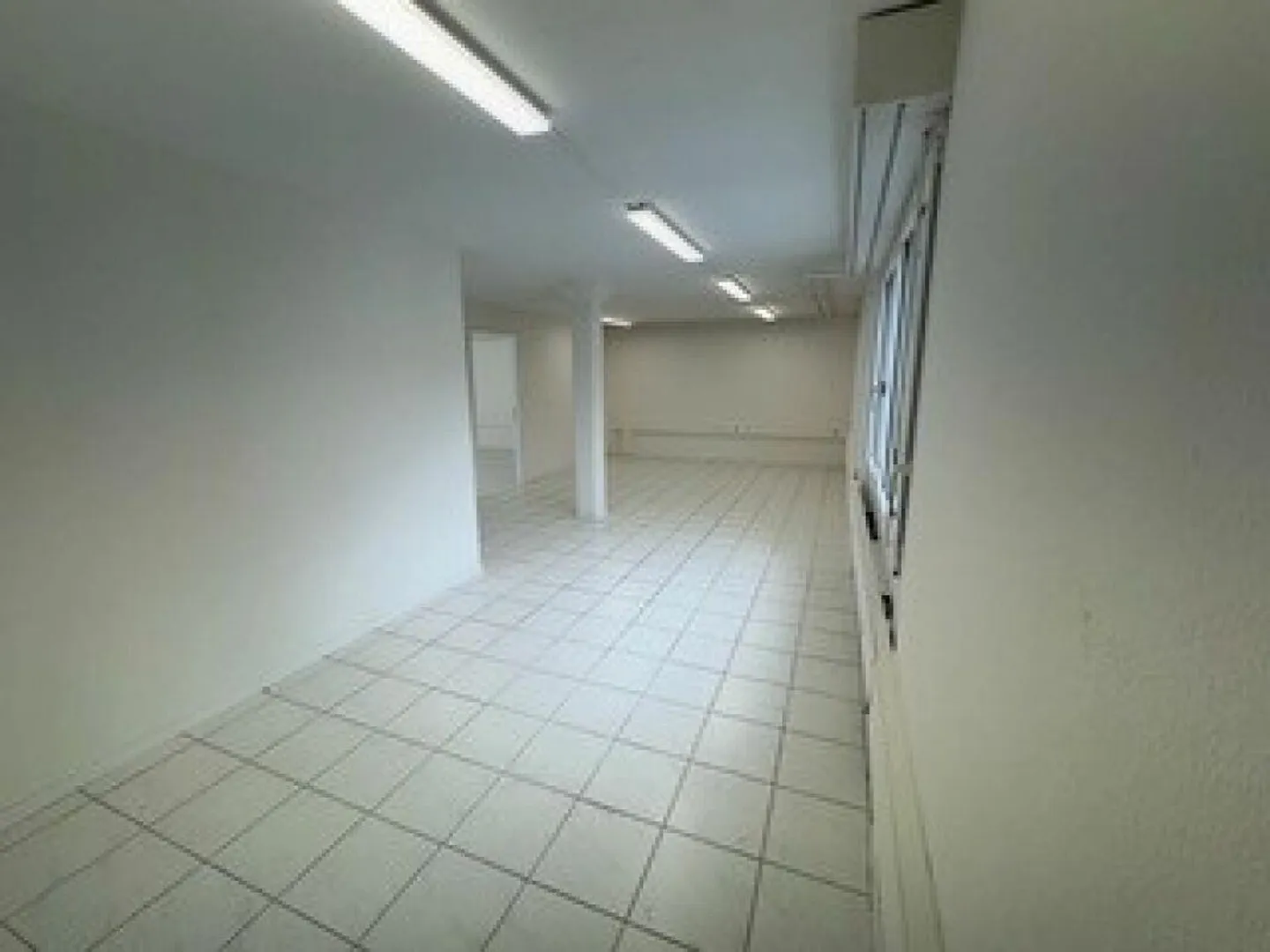 Spazio Commerciale - Foto 6 di 9