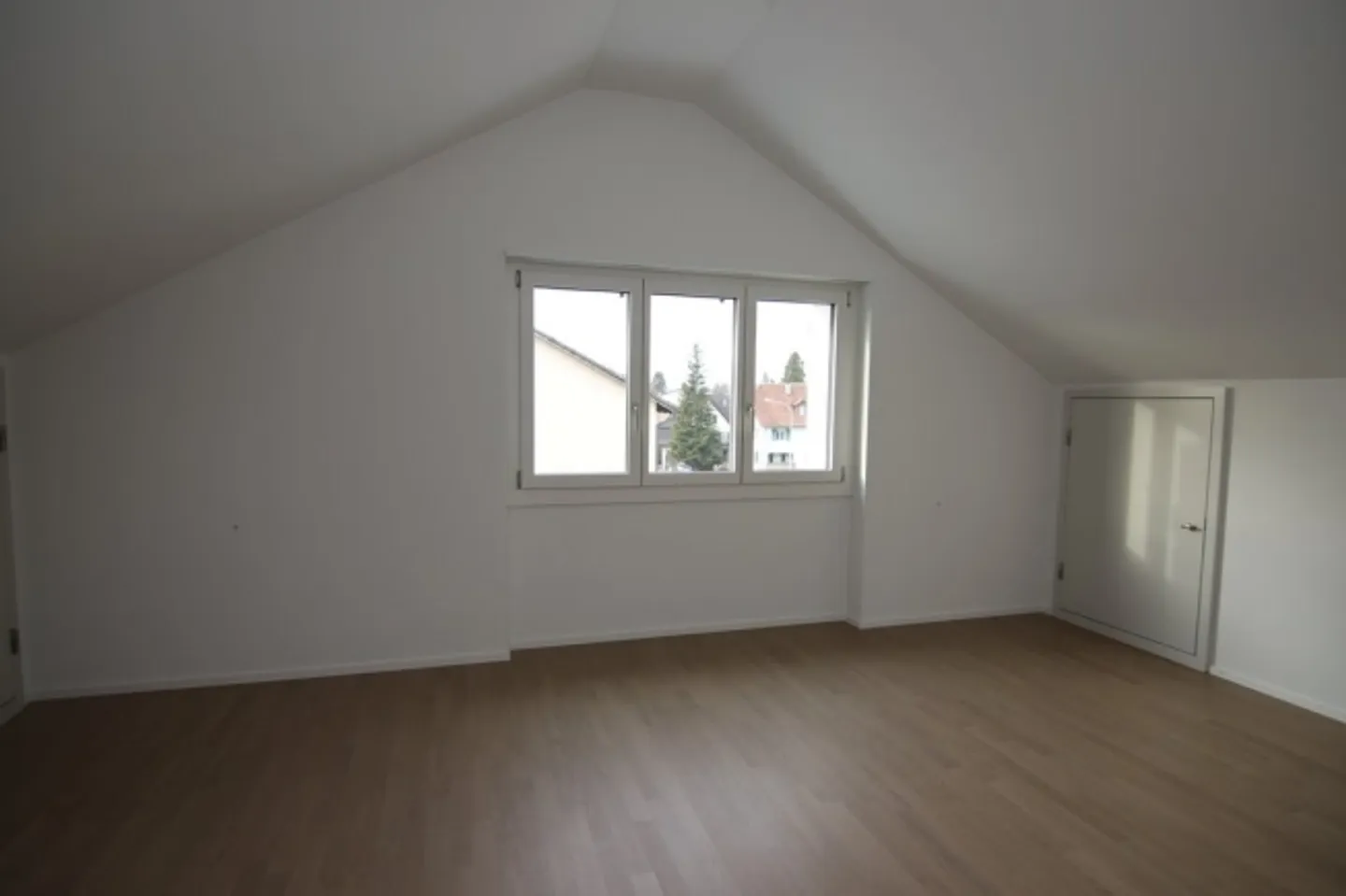 Appartamento in affitto - Foto 5 di 8
