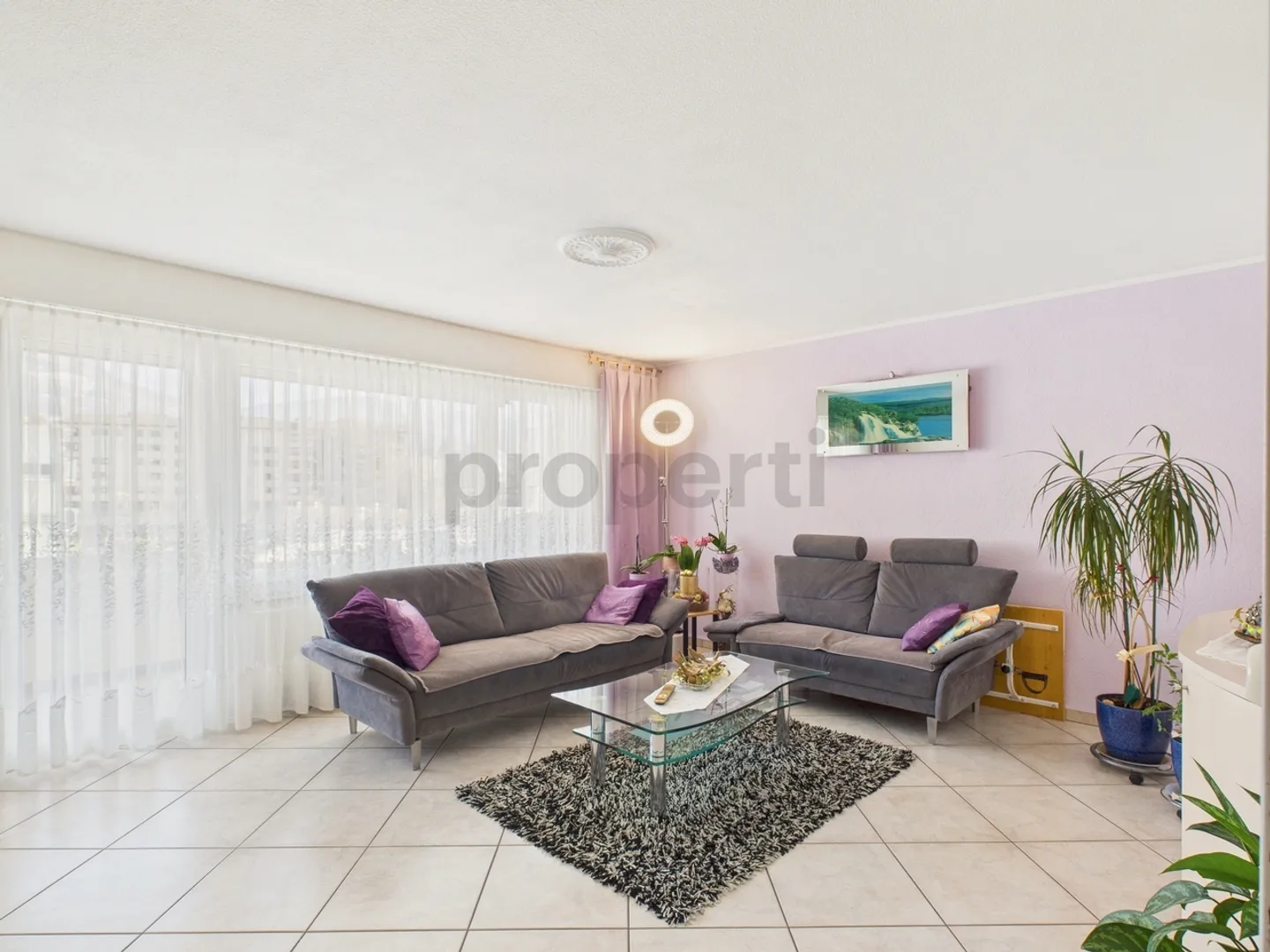 Appartement Charmant avec Vue sur Montagne - Photo 1 sur 13